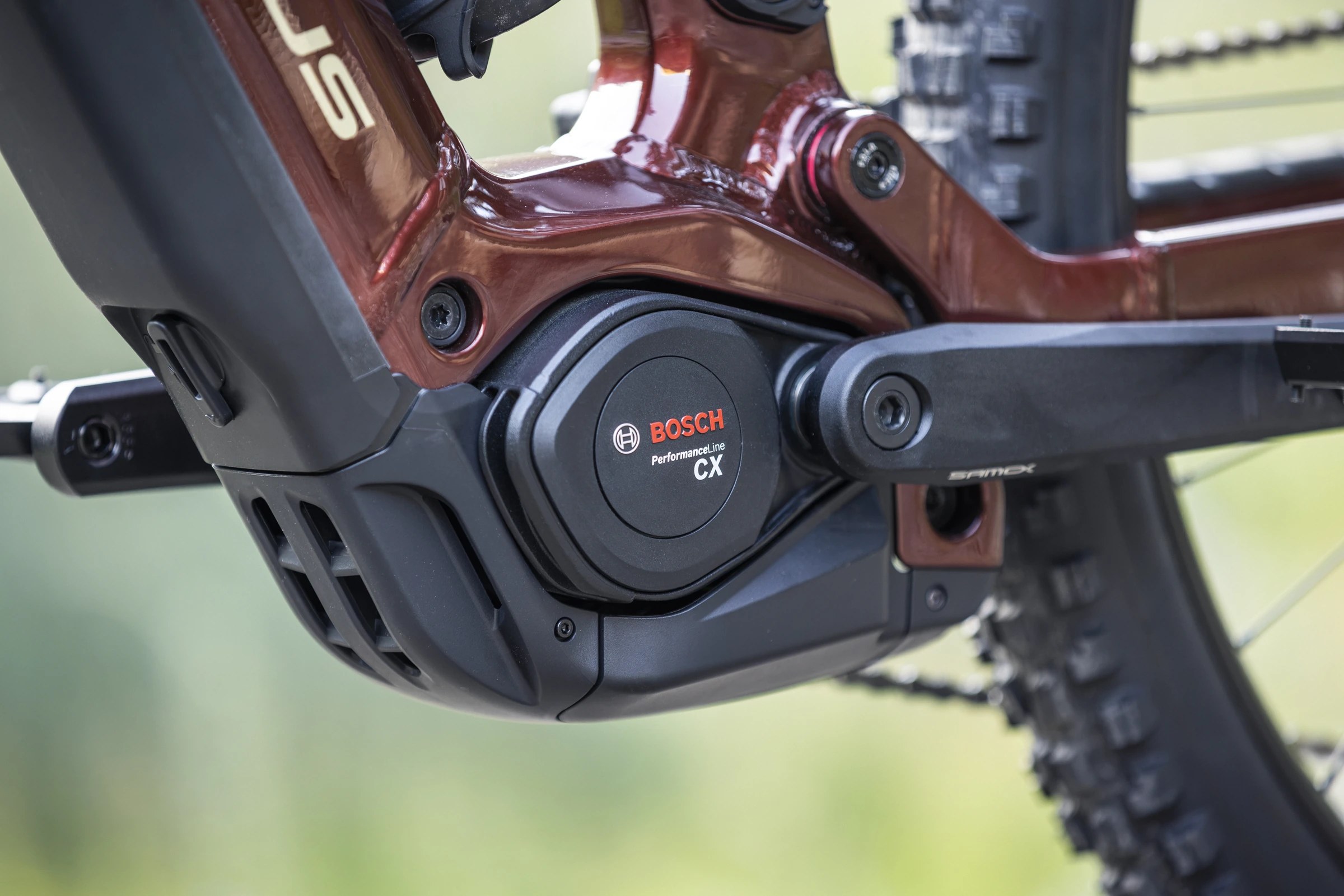 Motore Bosch Performance Line CX su FOCUS THRON